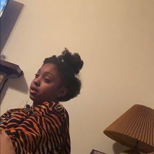 Meet your Posher, Cherish